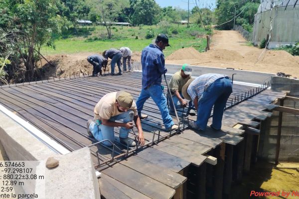 CONSTRUCCIÓN DE PUENTE VEHICULAR CALLE EL CENTRO EN LA LOCALIDAD DE LAS HUERTAS, MUNICIPIO DE SANTO DOMINGO TEOJOMULCO