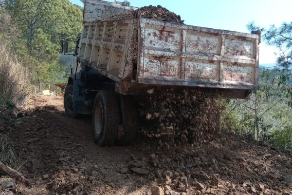 REHABILITACION DE CAMINOS RURALES EN SANTO DOMINGO TEOJOMULCO